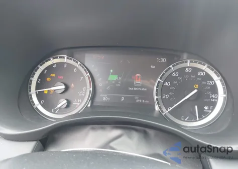 2022 Toyota Highlander Xle z USA, uszkodzony, nr VIN 5TDGZRAH7NS128852